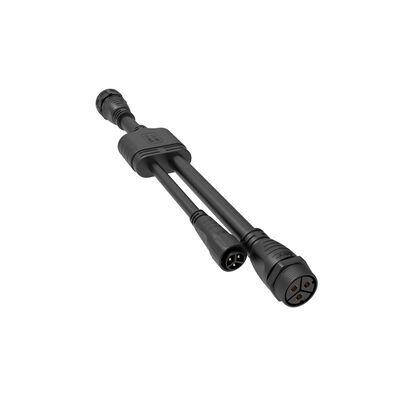 M16 IP68 15A 定電流と Y 型 マイクロインバーターのための2つの並列設計の 15A 定電流と男性女性用防水接続器